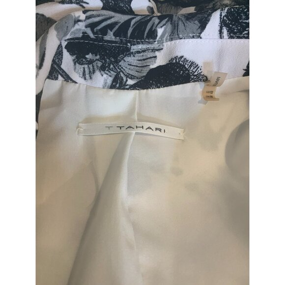 T Tahari Black & White Floral Notch Collar Single Button Blazer, Size 12 - Picture 9 of 10